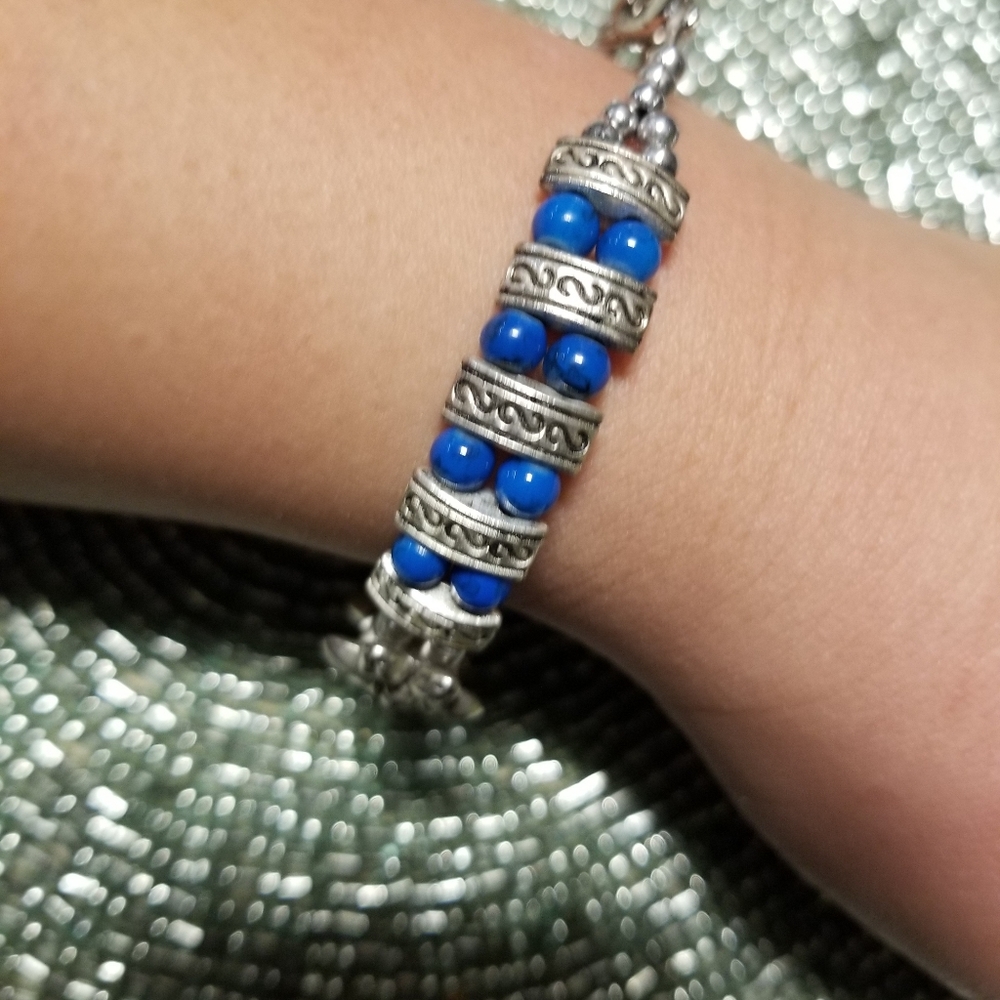 Bracelet.